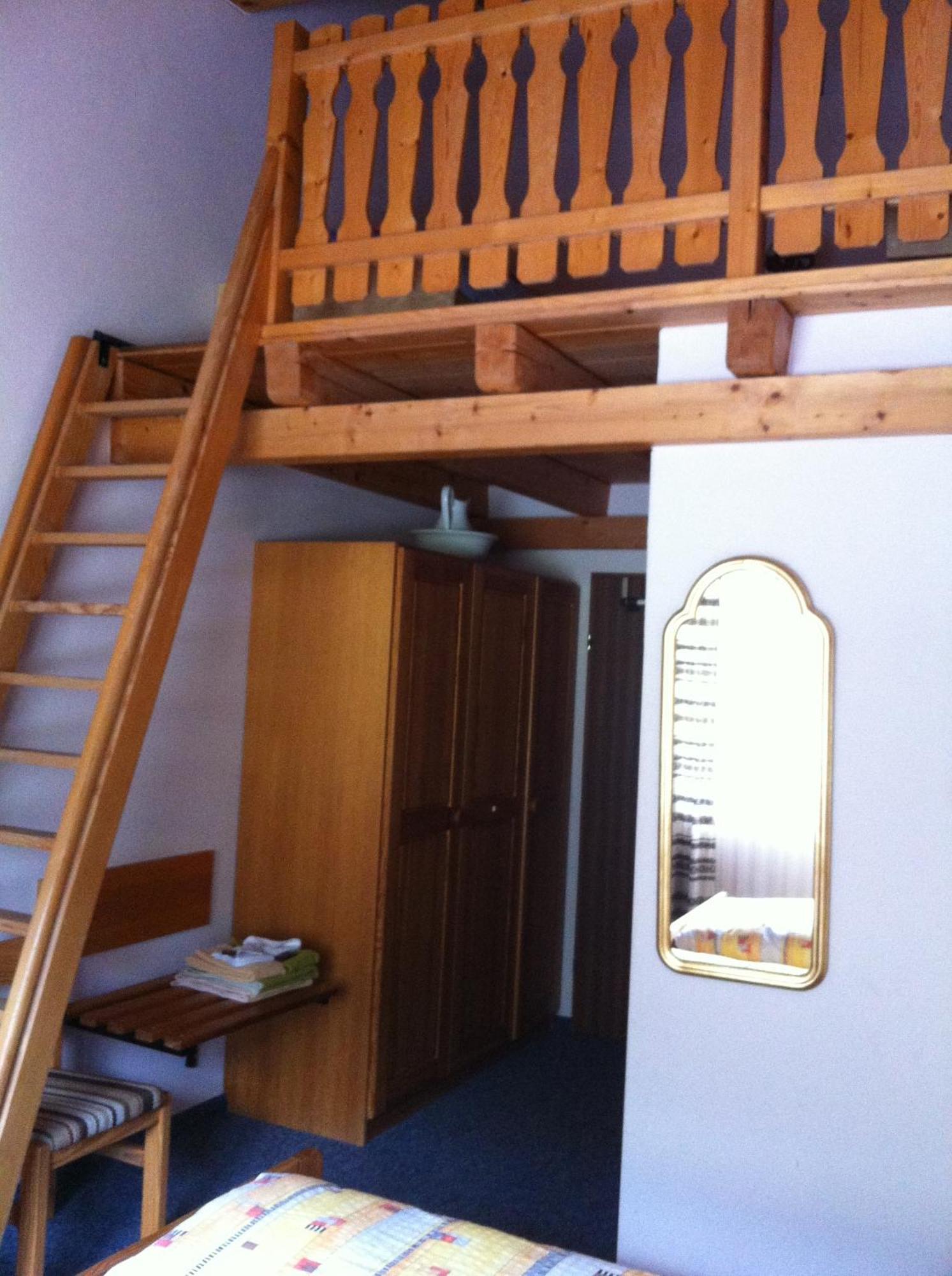 Hotel Pizzeria Selva Zernez Buitenkant foto