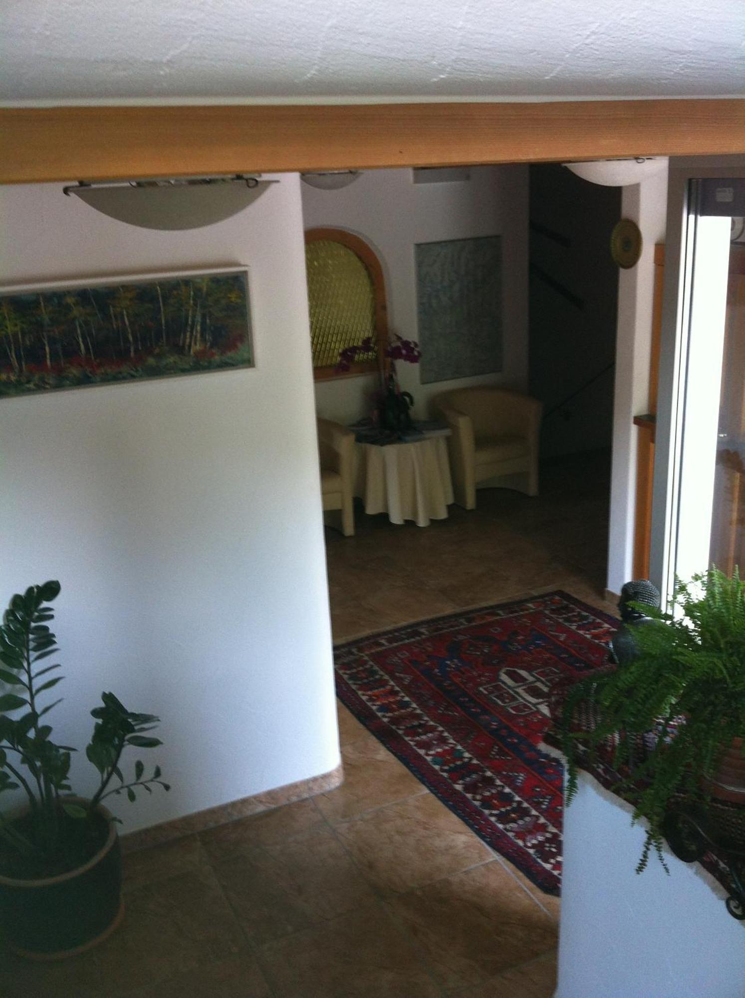 Hotel Pizzeria Selva Zernez Buitenkant foto